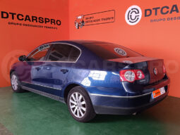 
										Volkswagen Passat 2.0 FSI completo									