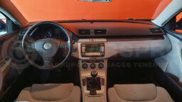 
										Volkswagen Passat 2.0 FSI completo									