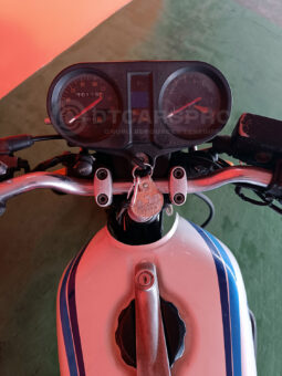 
										HONDA CB400N completo									