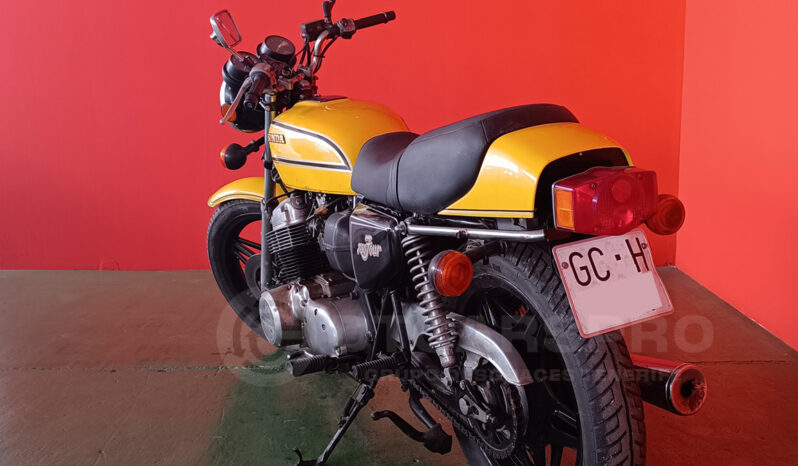 
								HONDA CB750 FOUR completo									