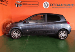 
										Renault Clio 1.4 16v completo									