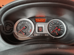 
										Renault Clio III 1.2 16v completo									