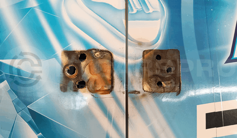 
								FORD TRANSIT CONNECT completo									