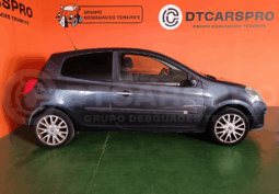 
										Renault Clio 1.4 16v completo									