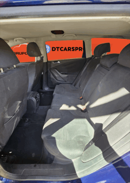 
										VOLKSWAGEN PASSAT 2.0 completo									