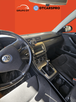 
										VOLKSWAGEN PASSAT 2.0 completo									