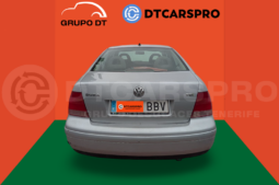 
										VOLKSWAGEN BORA 1.9 TDI completo									
